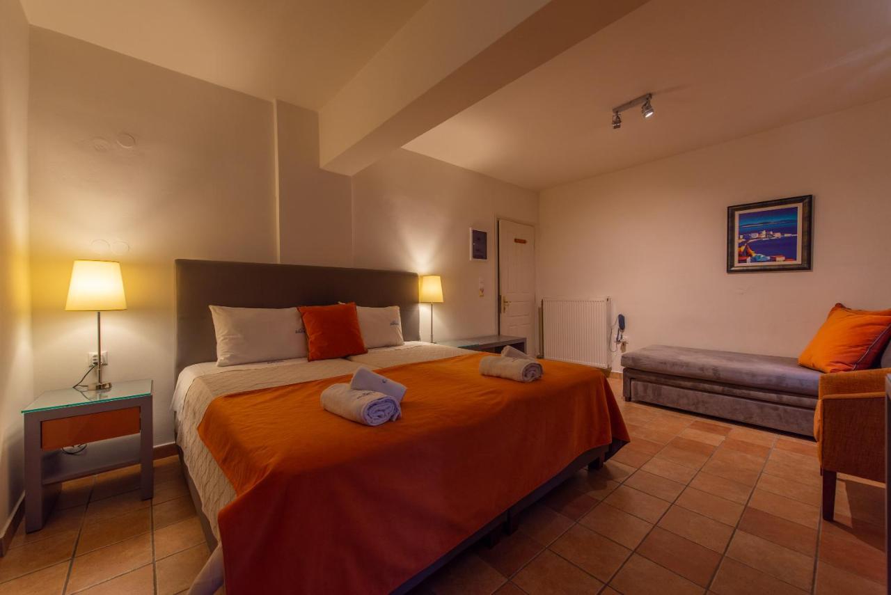 Kastro Maini Hotel อาเรโอโปลิส ภายนอก รูปภาพ