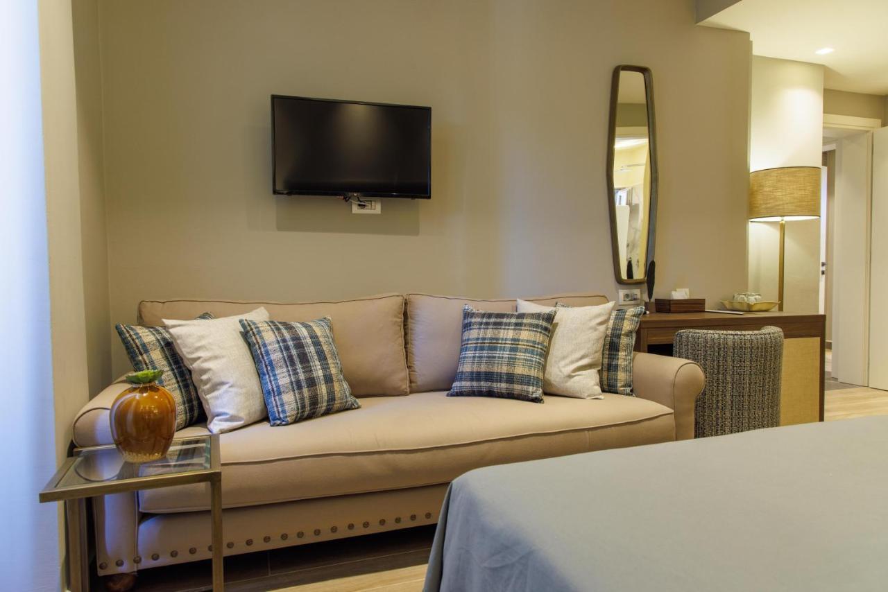 Kastro Maini Hotel อาเรโอโปลิส ภายนอก รูปภาพ