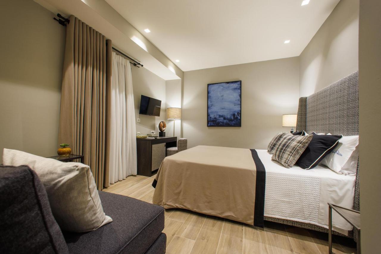 Kastro Maini Hotel อาเรโอโปลิส ภายนอก รูปภาพ