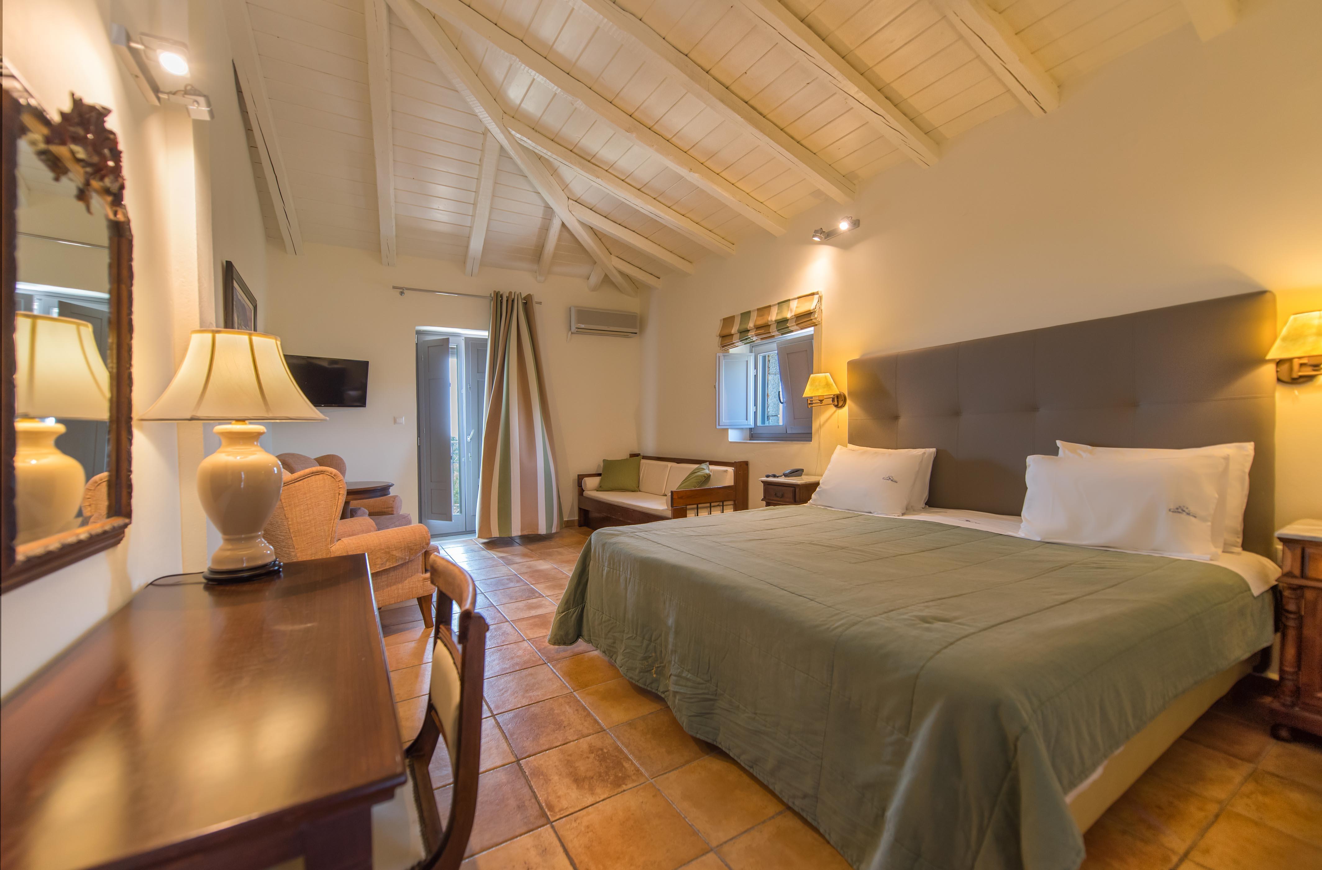 Kastro Maini Hotel อาเรโอโปลิส ภายนอก รูปภาพ