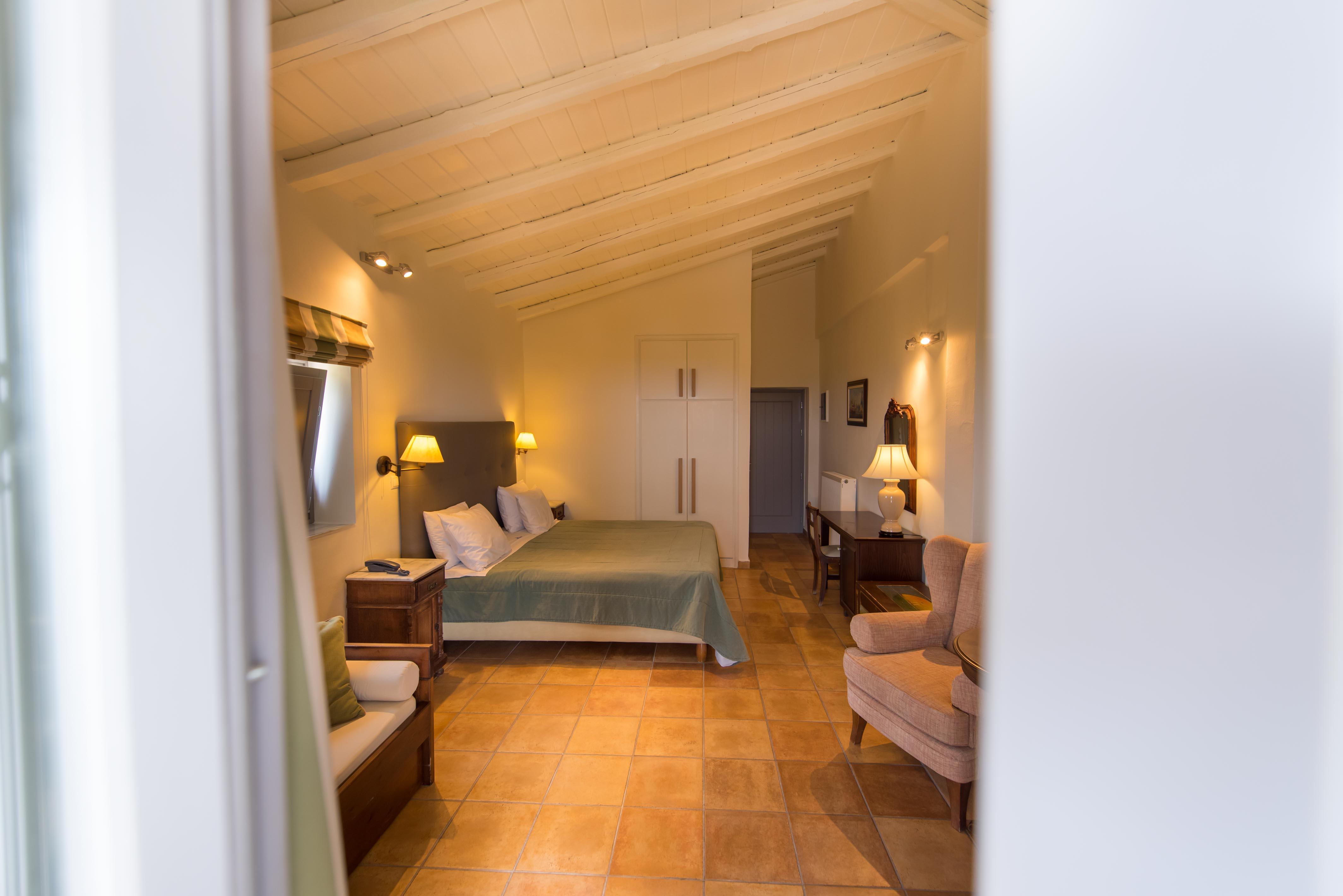 Kastro Maini Hotel อาเรโอโปลิส ภายนอก รูปภาพ