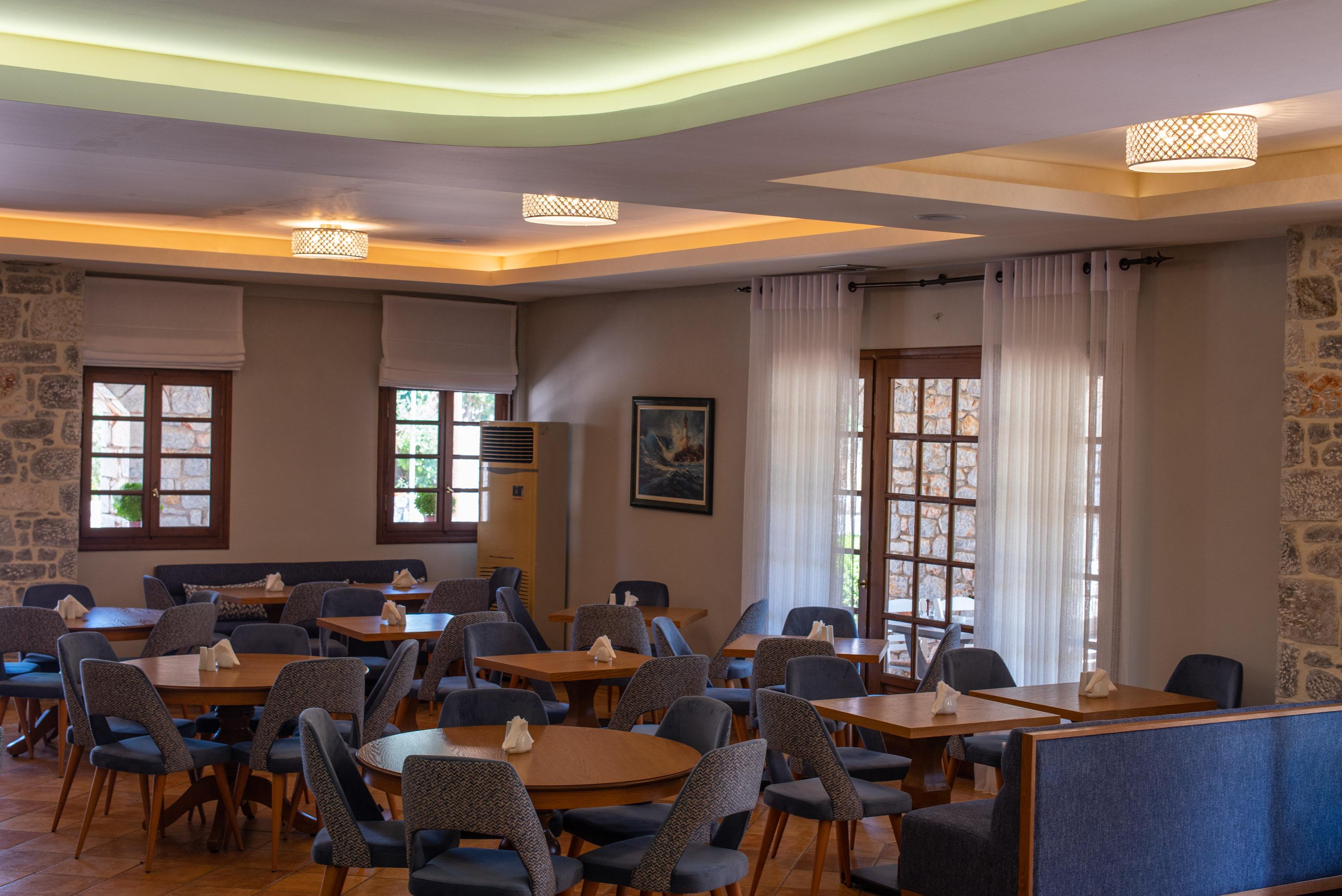 Kastro Maini Hotel อาเรโอโปลิส ภายนอก รูปภาพ
