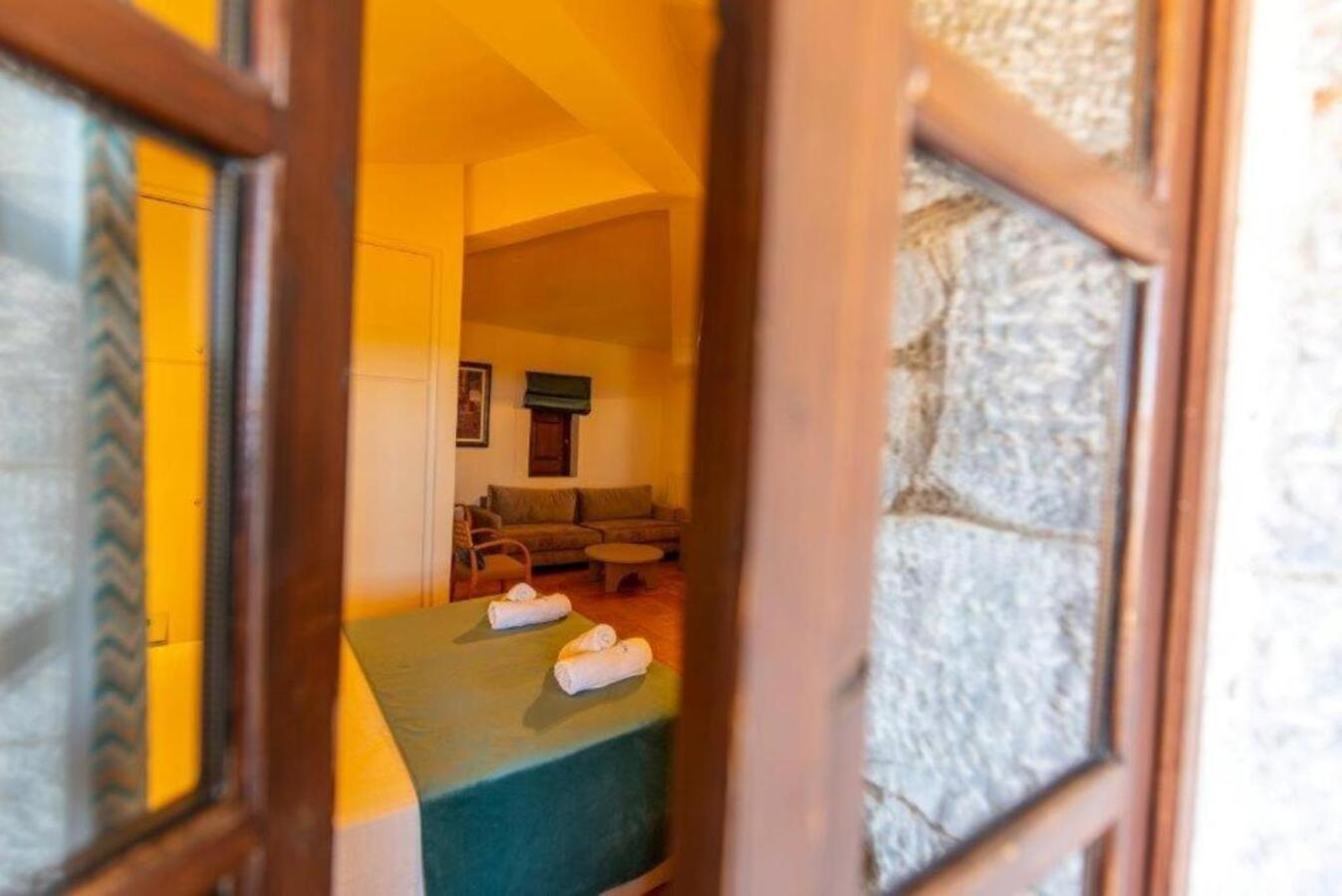 Kastro Maini Hotel อาเรโอโปลิส ภายนอก รูปภาพ